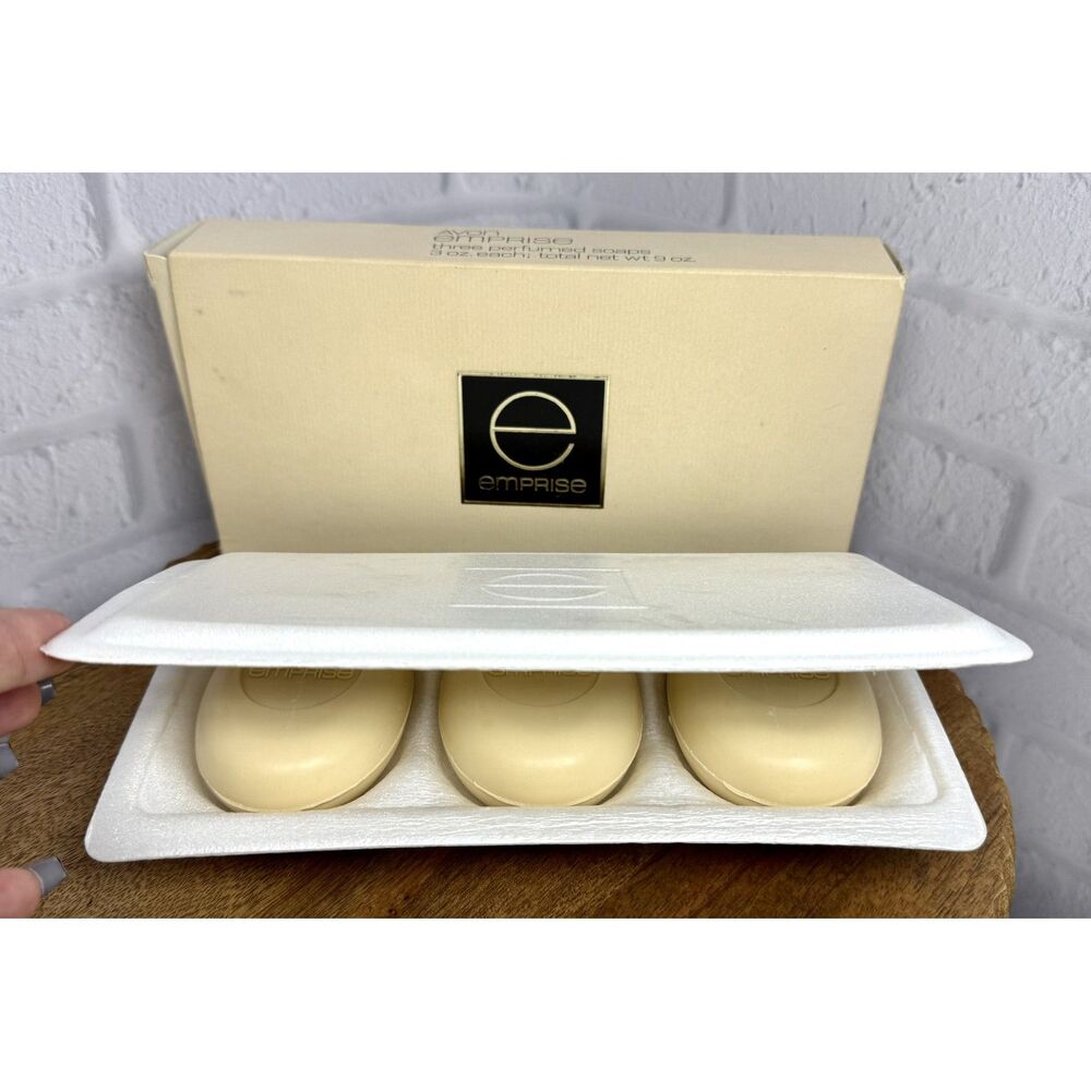 Vintage Avon EMPRISE 3 Perfumed Soap Bars Gift Set New Old Stock! 9oz box
